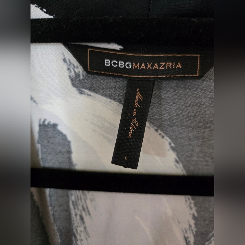 BCBGMaxAzria | Black and White Women's Top, Size L - Picture 3 of 6
